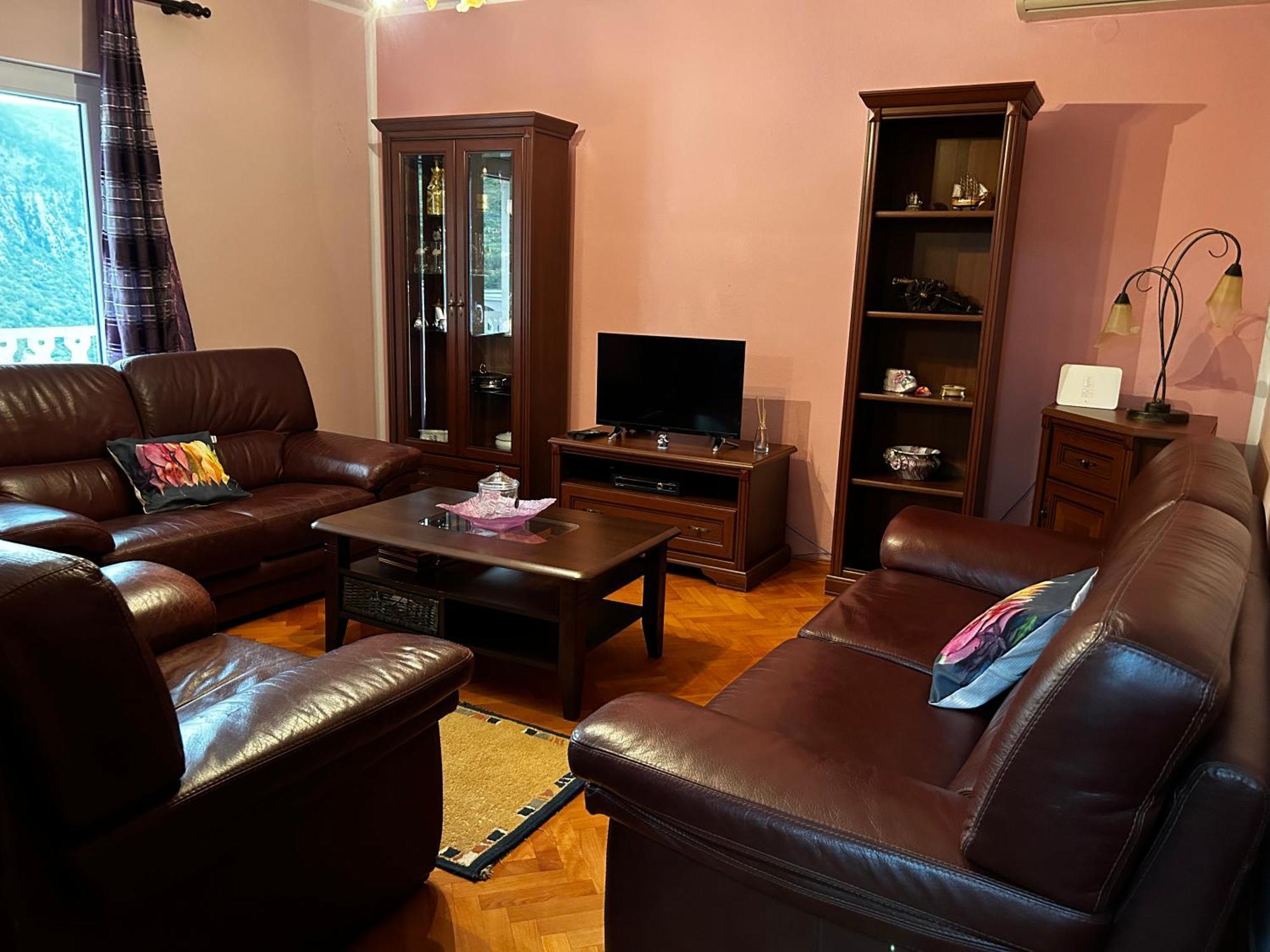 Apartments Panoramic Paradise โกตอร์ ภายนอก รูปภาพ